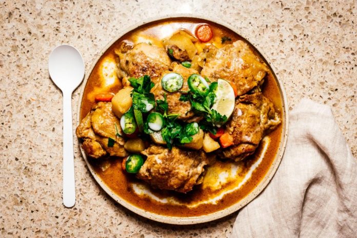 Ricetta di pollo al curry vietnamita super facile